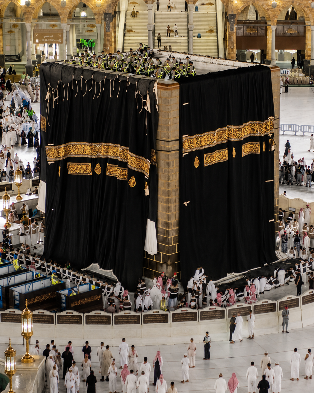 Holy Kaaba to Receive New Kiswa on 1st Muharram for Islamic New Year Holy Kaaba to Receive New Kiswa on 1st Muharram for Islamic New Year